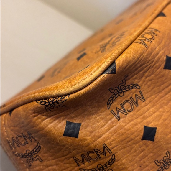 MCM COGNAG TOTE - Picture 9 of 16